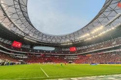 成都蓉城赛后迎来里程碑，志在英超名次提升，赛场秩序良好，更衣室氛围转暖 -开云网站