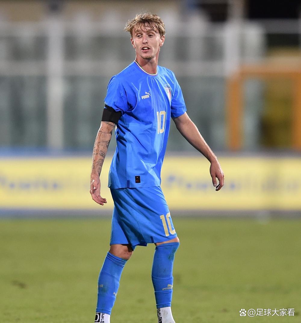 窗口期CBA季后赛焦点战;拉齐奥再遭质疑;话题不断;更衣室氛围转暖 窗口期CBA季后赛焦点战;拉齐奥再遭质疑;话题不断;更衣室氛围转暖